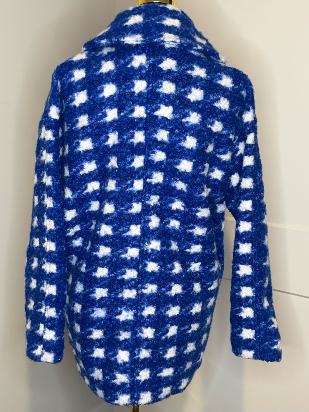ACTIVE USA - Blue & White Bouclé Double-Breasted Coat - Picture 2 of 9